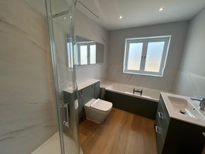 Photo 26- click for photo gallery